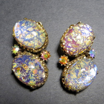 Rare huge vintage unsigned Hollycraft Crescent moon brooch and earrings Rare huge vintage unsigned Hollycraft Crescent moon brooch and earrings