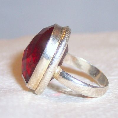 Vintage sterling faceted red glass ring major bling modern glamour Vintage sterling faceted red glass ring major bling modern glamour
