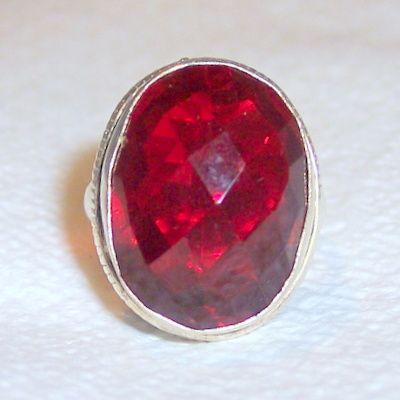Vintage sterling faceted red glass ring major bling modern glamour Vintage sterling faceted red glass ring major bling modern glamour