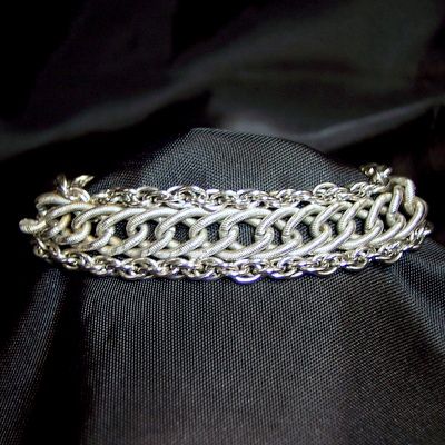 Vintage jewelry signed Goldette multi chains silver-tone bracelet Vintage jewelry signed Goldette multi chains silver-tone bracelet