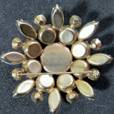 Vintage jewelry huge Moonstone cabochons blue rhinestones brooch Vintage jewelry huge Moonstone cabochons blue rhinestones brooch
