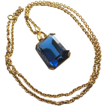 Vintage luxury jewelry huge solid cobalt blue glass pendant necklace Vintage luxury jewelry huge solid cobalt blue glass pendant necklace