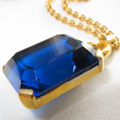 Vintage luxury jewelry huge solid cobalt blue glass pendant necklace Vintage luxury jewelry huge solid cobalt blue glass pendant necklace