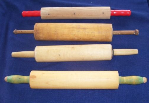 4 Various Size Wood Rolling Pins 4 Various Size Wood Rolling Pins