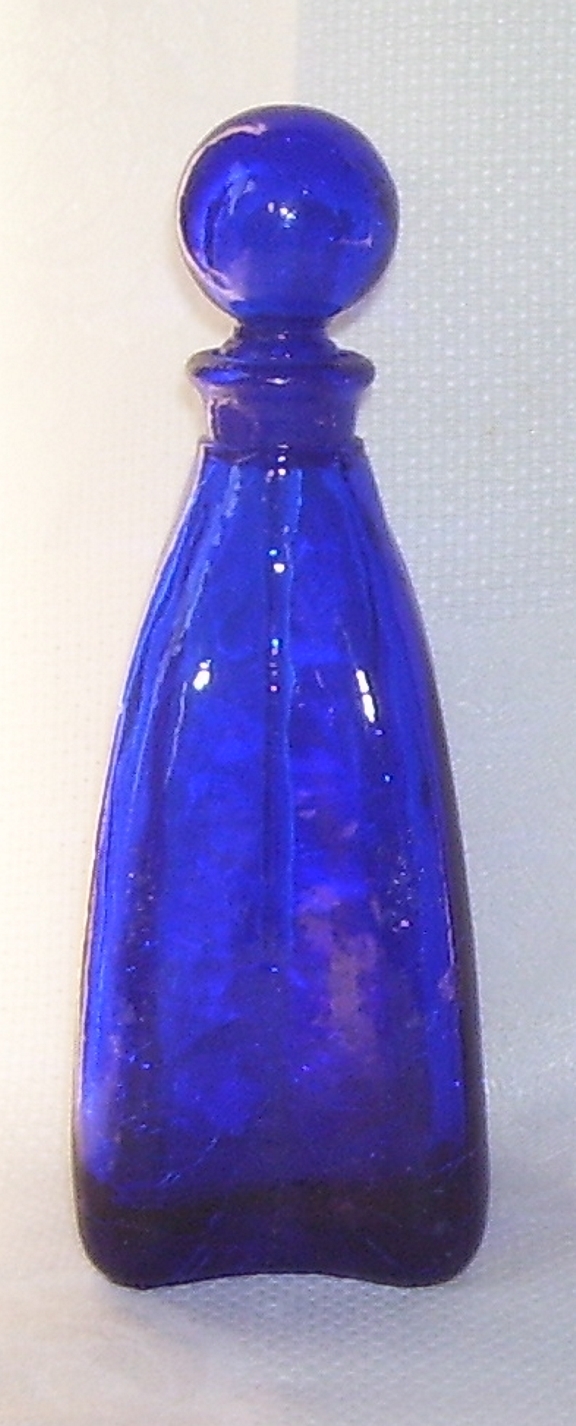 Deep Cobalt Blue Glass Perfume Bottle Stopper with Ground Dabber Deep Cobalt Blue Glass Perfume Bottle Stopper with Ground Dabber
