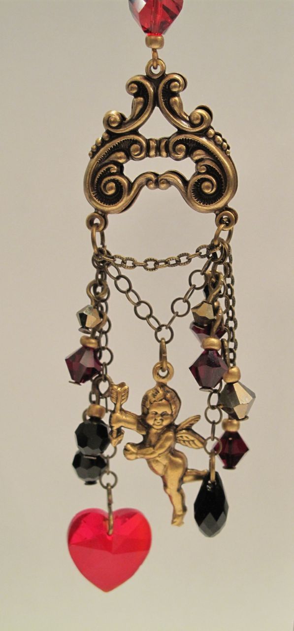 Chandelier Earrings Cupid Heart Swarovski Garnet, Jet Black, Gold Dorado Victorian Style, Valentine's Day Chandelier Earrings Cupid Heart Swarovski Garnet, Jet Black, Gold Dorado Victorian Style, Valentine's Day