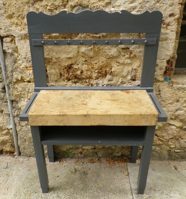Useful French Kitchen Work Counter Useful French Kitchen Work Counter