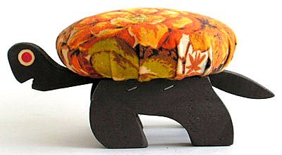 Vintage Wooden Turtle Fabric Pin Cushion Folk Art Vintage Wooden Turtle Fabric Pin Cushion Folk Art