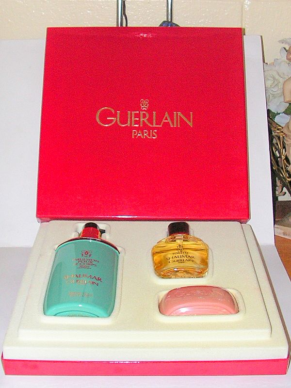 Vintage Unused Guerlain Shalimar Boxed Set Eau de Toilette Spray Perfume Body Lotion Soap Vintage Unused Guerlain Shalimar Boxed Set Eau de Toilette Spray Perfume Body Lotion Soap