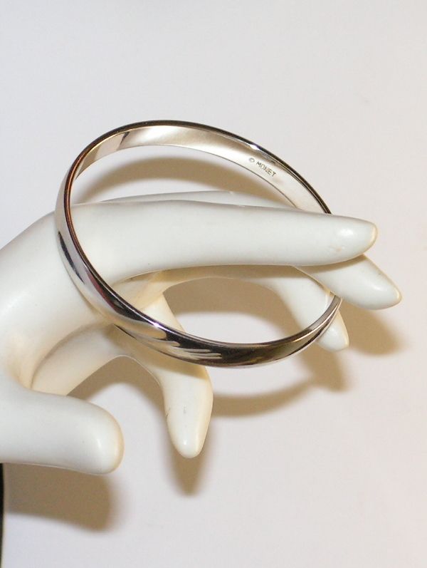 Vintage Monet Bangle Silver Tone Metal Bracelet Vintage Monet Bangle Silver Tone Metal Bracelet