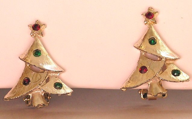 Vintage Christmas Tree Earrings Rhinestones Gold Tone Metal Clip On Backs Vintage Christmas Tree Earrings Rhinestones Gold Tone Metal Clip On Backs