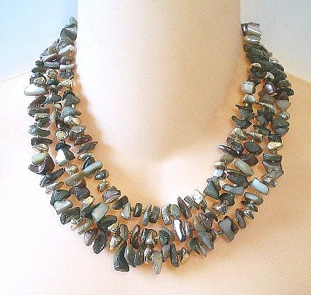 Vintage Beaded Abalone Chip 3 Strand Necklace Vintage Beaded Abalone Chip 3 Strand Necklace