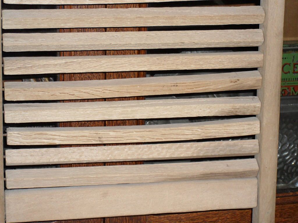 Uncommon Old Wash Scrub Board - Rectangular Spinning Rollers Uncommon Old Wash Scrub Board - Rectangular Spinning Rollers