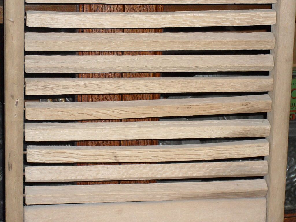 Uncommon Old Wash Scrub Board - Rectangular Spinning Rollers Uncommon Old Wash Scrub Board - Rectangular Spinning Rollers