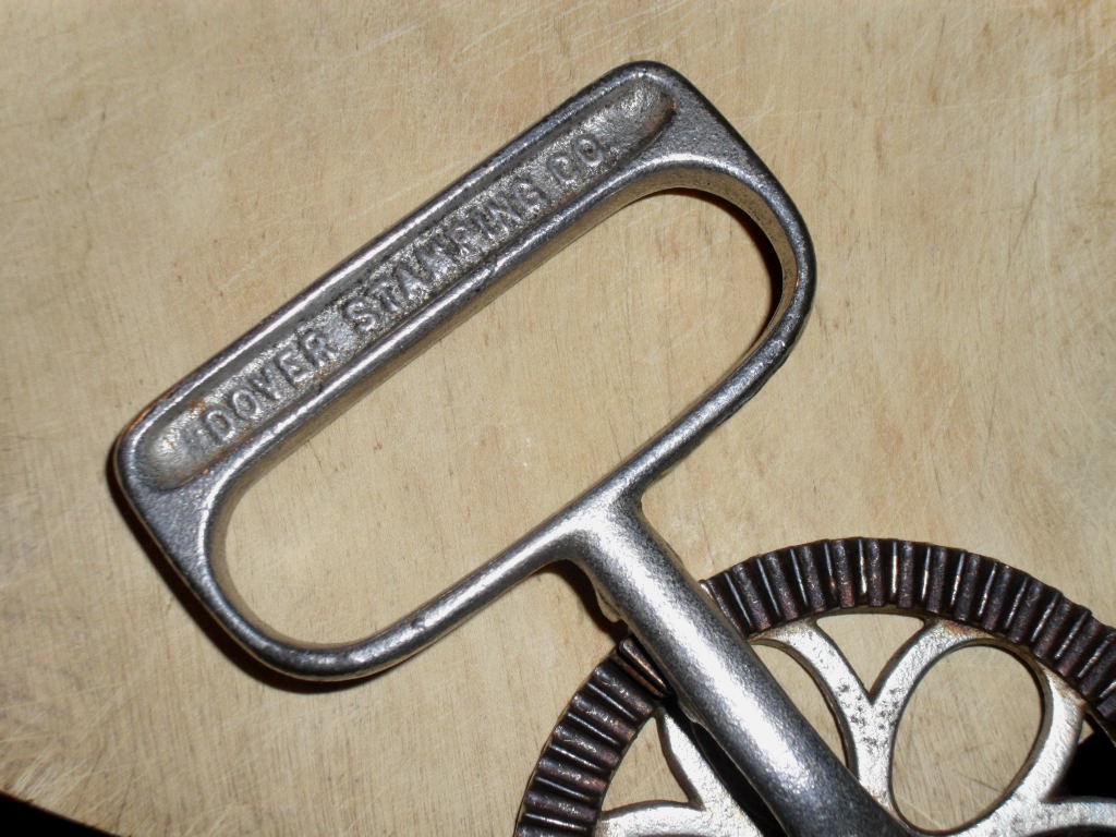 Nickel-Plated Cast Iron Dover D-Handle Egg Beater Nickel-Plated Cast Iron Dover D-Handle Egg Beater