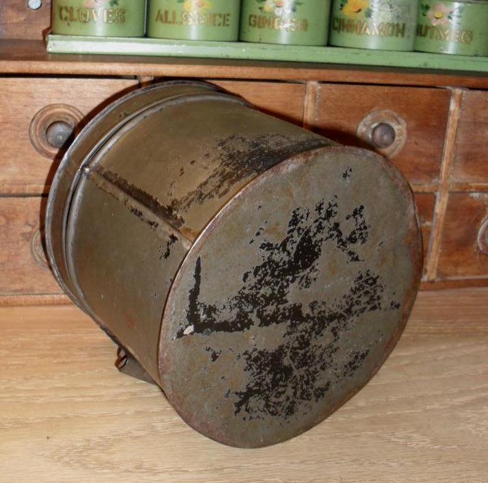 Small Tin Pantry Box - Civil War Era Small Tin Pantry Box - Civil War Era