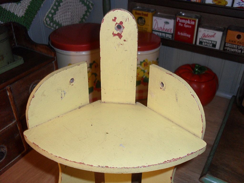 1930s Painted Corner Shelf - Mellow Yellow 1930s Painted Corner Shelf - Mellow Yellow