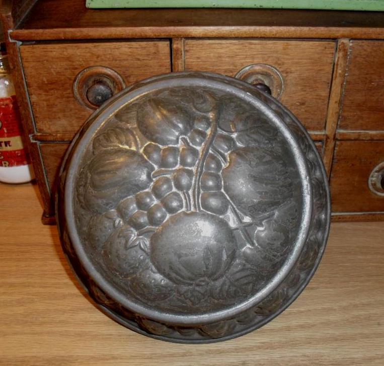 19th C. Kreamer Tin Jelly Mold - Fruit Design 19th C. Kreamer Tin Jelly Mold - Fruit Design