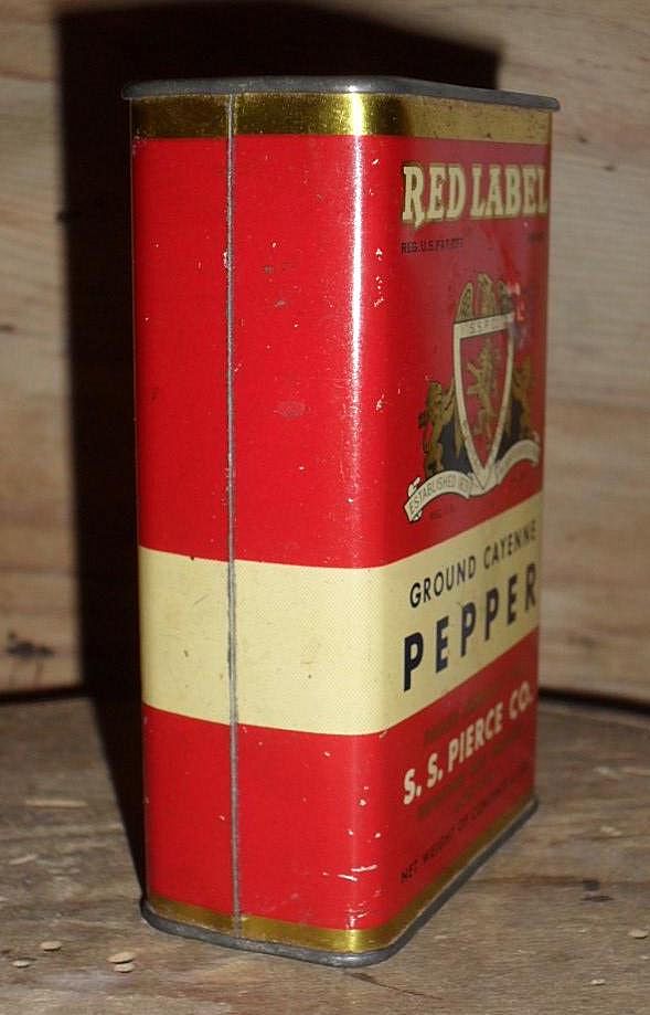 S.S. Pierce Cayenne Pepper Spice Tin - Boston S.S. Pierce Cayenne Pepper Spice Tin - Boston