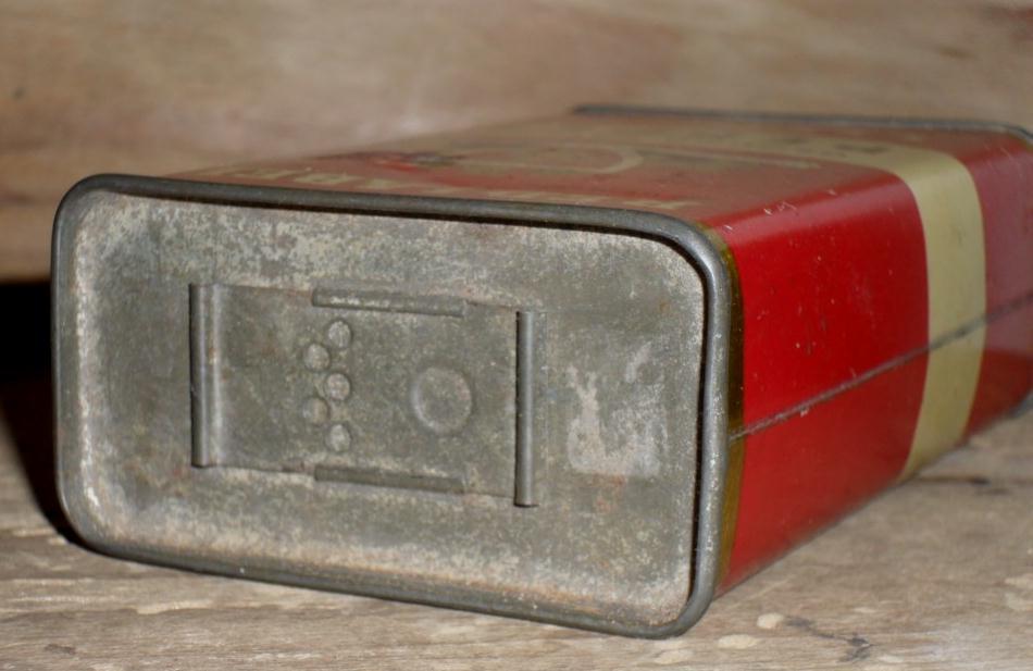 S.S. Pierce Cayenne Pepper Spice Tin - Boston S.S. Pierce Cayenne Pepper Spice Tin - Boston