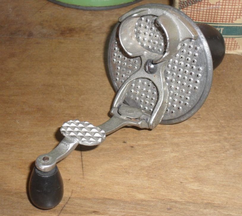 c. 1907 The Gem Tin and Cast Iron Nutmeg Grater c. 1907 The Gem Tin and Cast Iron Nutmeg Grater