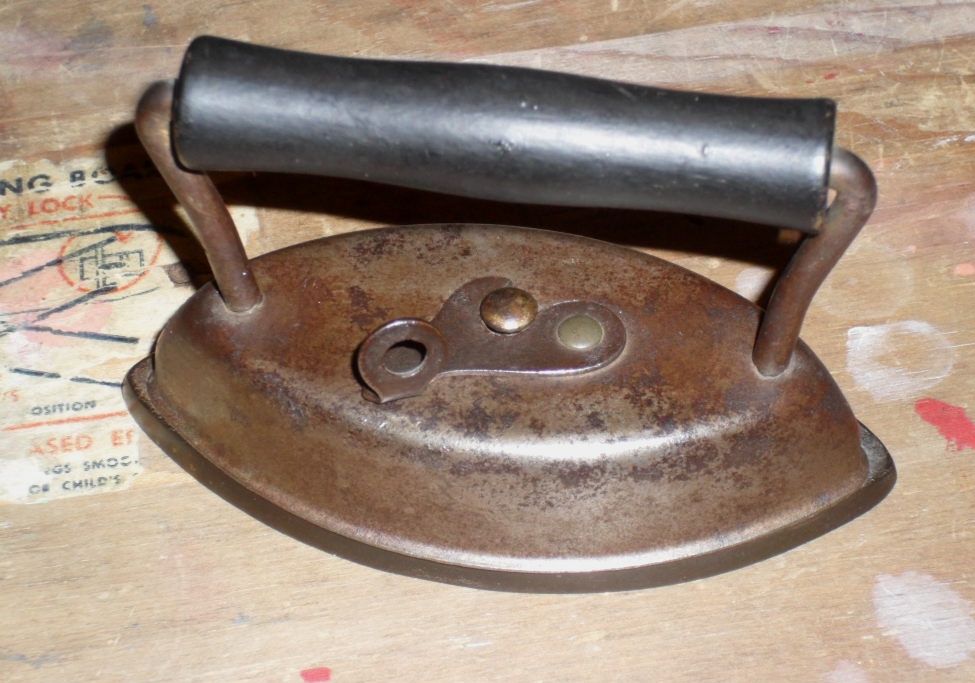Child's Toy Dover Sad Iron Child's Toy Dover Sad Iron
