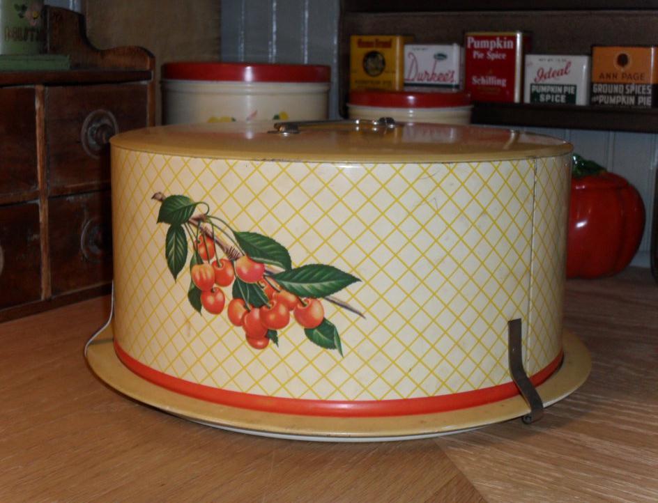 Decoware Cherries Cake Saver / Carrier - 1940s Decoware Cherries Cake Saver / Carrier - 1940s