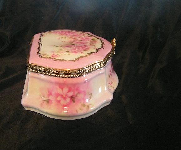 Limoges China Trinket Box Limoges China Trinket Box