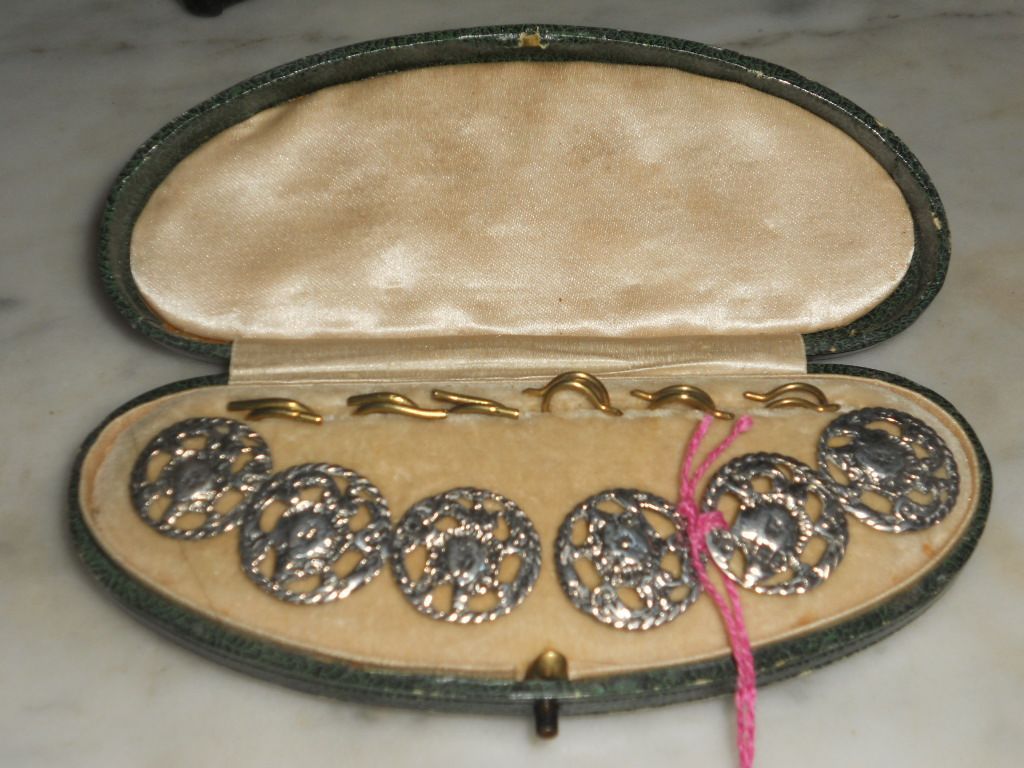 Silver Buttons, Boxed set of 6, Late Victorian Silver Buttons, Boxed set of 6, Late Victorian