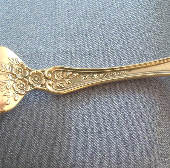 Antique Gorham sterling silver Buttercup forks & spoons (6) Antique Gorham sterling silver Buttercup forks & spoons (6)