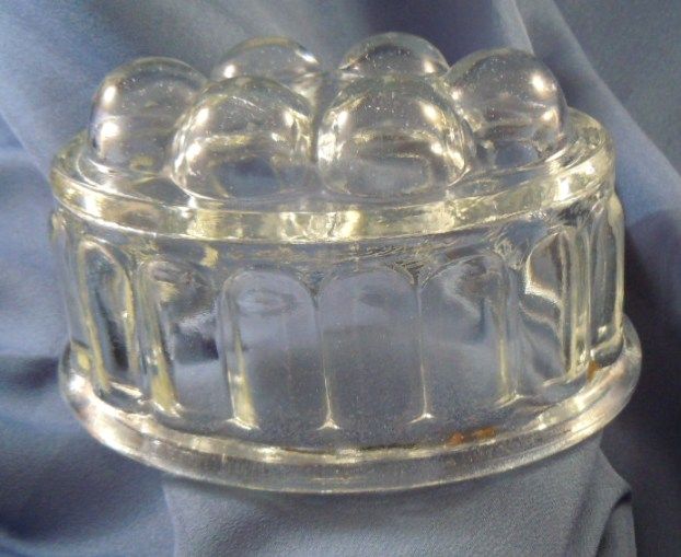 Vintage glass oblong mold aspic Vintage glass oblong mold aspic
