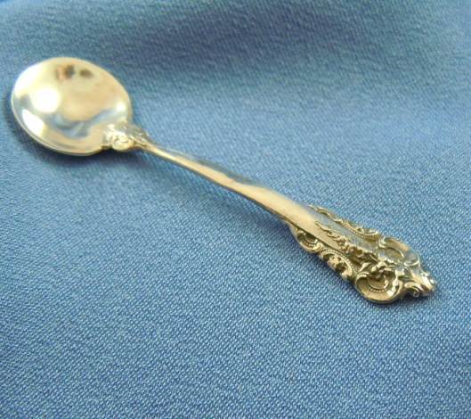 Salt spoon sterling silver Grand Baroque pattern Salt spoon sterling silver Grand Baroque pattern