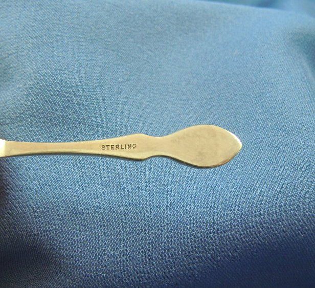 Salt spoon individual sterling silver rose design Salt spoon individual sterling silver rose design