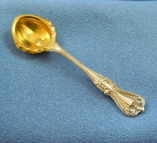 Salt spoon individual Colonial Towle sterling silver Salt spoon individual Colonial Towle sterling silver