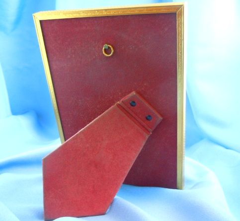 Brass embossed picture frame 5" x 7" Brass embossed picture frame 5" x 7"