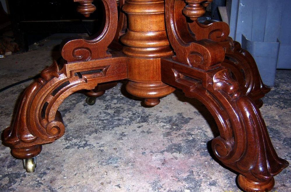 Walnut Victorian Center Table, Foyer Table,Turtle Shaped Marble Top Walnut Victorian Center Table, Foyer Table,Turtle Shaped Marble Top