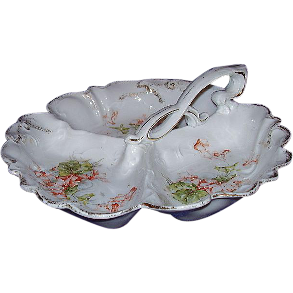 Porcelain Handpainted Moriage Florals Nappy Porcelain Handpainted Moriage Florals Nappy