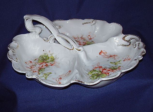 Porcelain Handpainted Moriage Florals Nappy Porcelain Handpainted Moriage Florals Nappy