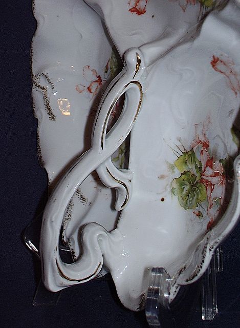 Porcelain Handpainted Moriage Florals Nappy Porcelain Handpainted Moriage Florals Nappy