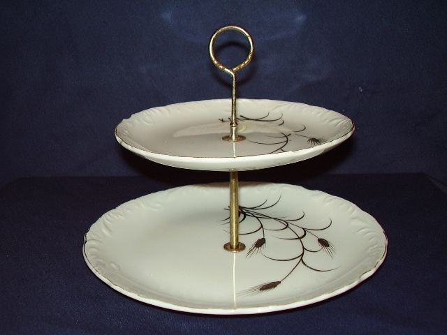 Lipper & Mann 2 Tier Tidbit Tray Server Golden Wheat Pattern Lipper & Mann 2 Tier Tidbit Tray Server Golden Wheat Pattern