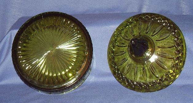 EAPG Avocado Green Glass Candy Dish ~ Stunning! EAPG Avocado Green Glass Candy Dish ~ Stunning!