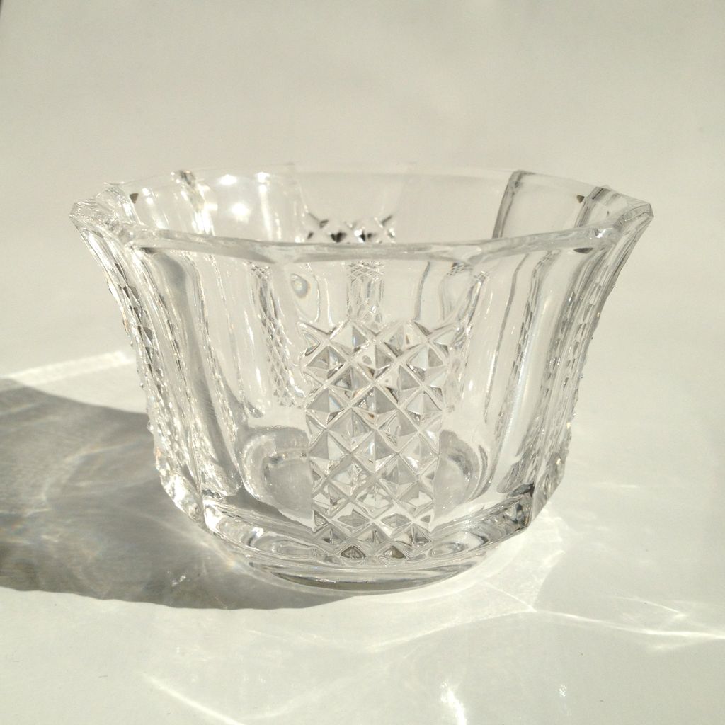 Hand Cut Lead Crystal Open Salt Bowl Cellar Hand Cut Lead Crystal Open Salt Bowl Cellar