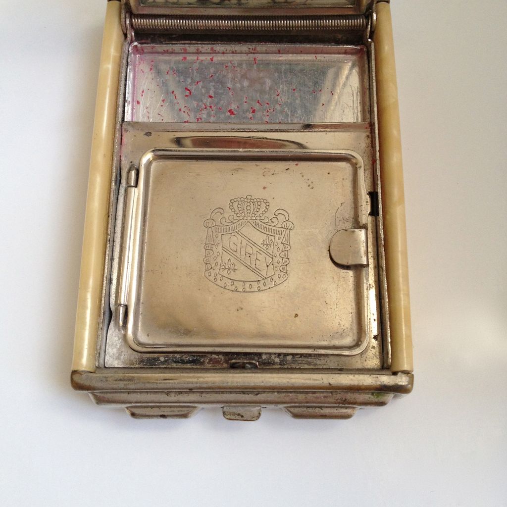 Art Deco Celluloid Marble French Woman Portrait Camera Compact by GIREY Art Deco Celluloid Marble French Woman Portrait Camera Compact by GIREY