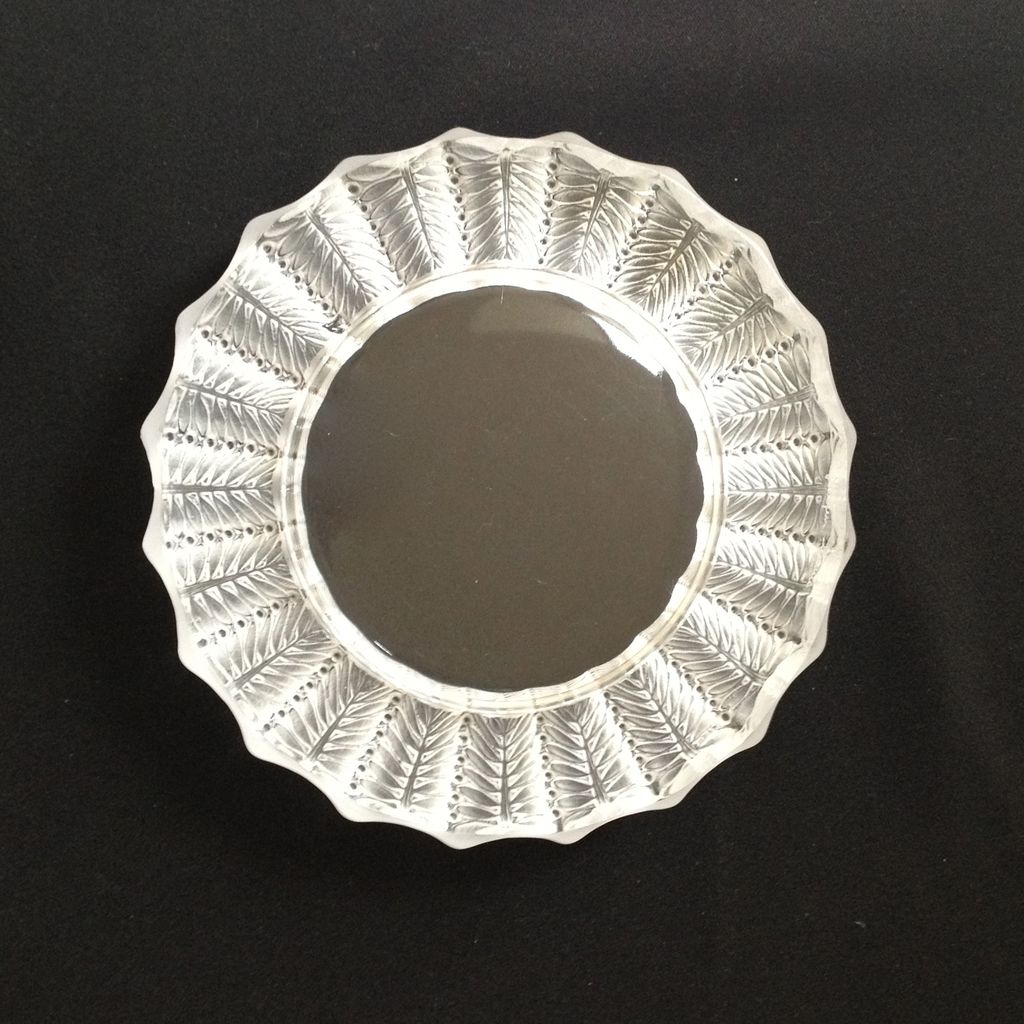 Lalique Crystal Ashtray Signed c 1960s Jamaique Collection Lalique Crystal Ashtray Signed c 1960s Jamaique Collection