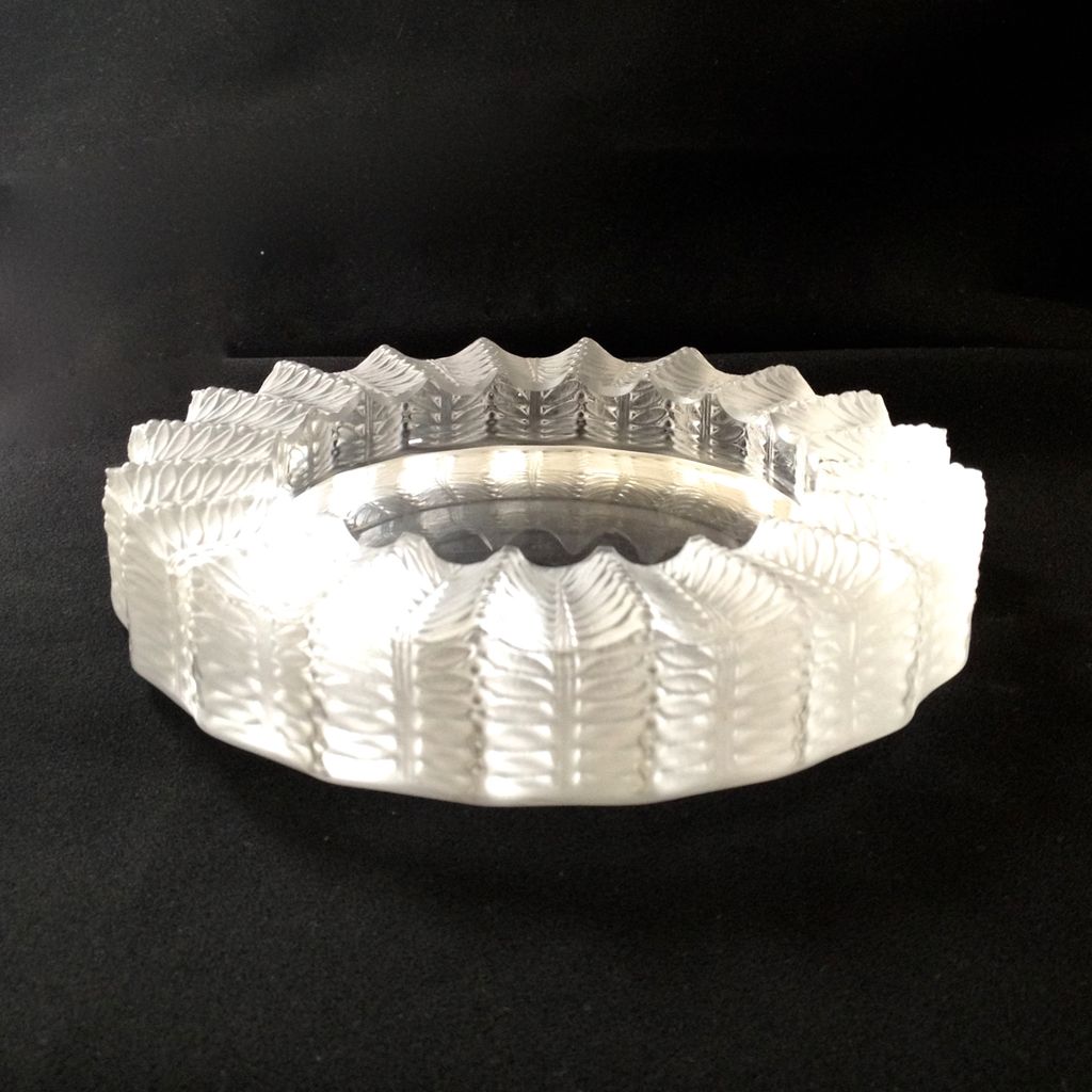 Lalique Crystal Ashtray Signed c 1960s Jamaique Collection Lalique Crystal Ashtray Signed c 1960s Jamaique Collection
