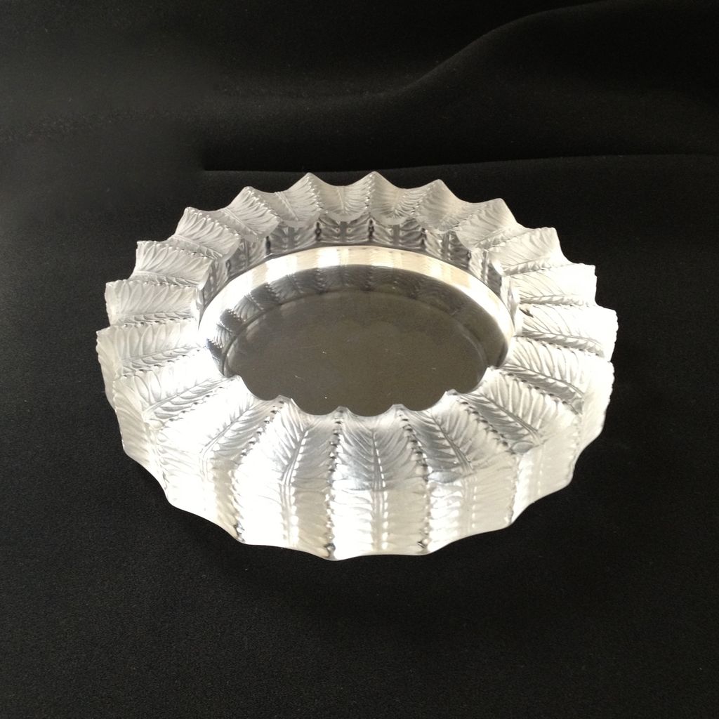 Lalique Crystal Ashtray Signed c 1960s Jamaique Collection Lalique Crystal Ashtray Signed c 1960s Jamaique Collection
