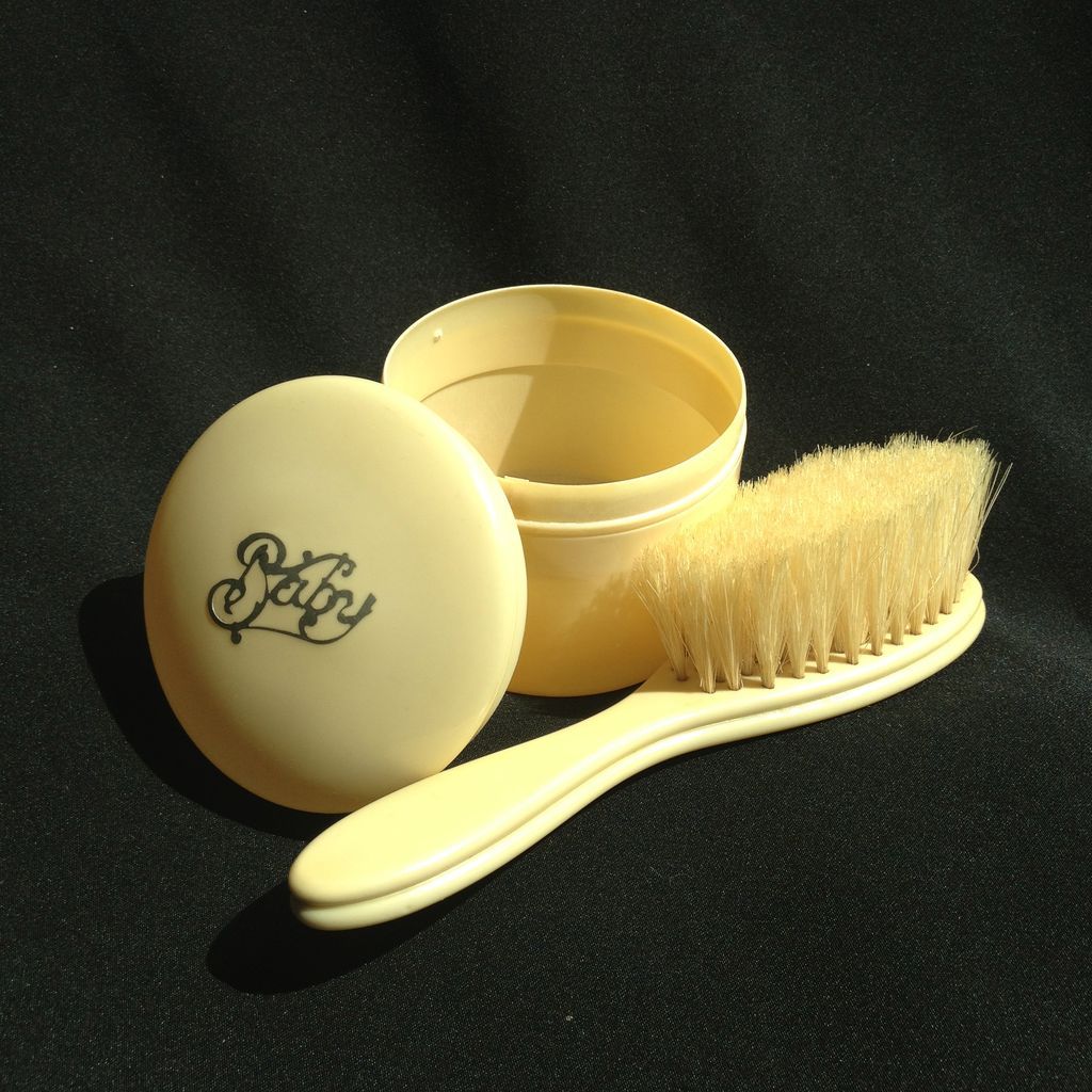 Baby Brush & Box Set in Celluloid from England Baby Brush & Box Set in Celluloid from England
