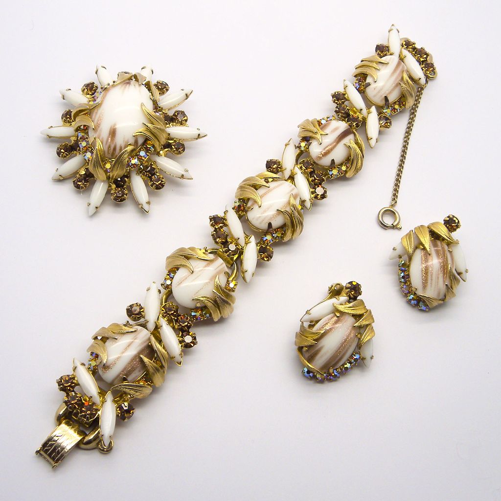 D & E Juliana Venus Flame Copper Fluss Rhinestone Parure Set D & E Juliana Venus Flame Copper Fluss Rhinestone Parure Set