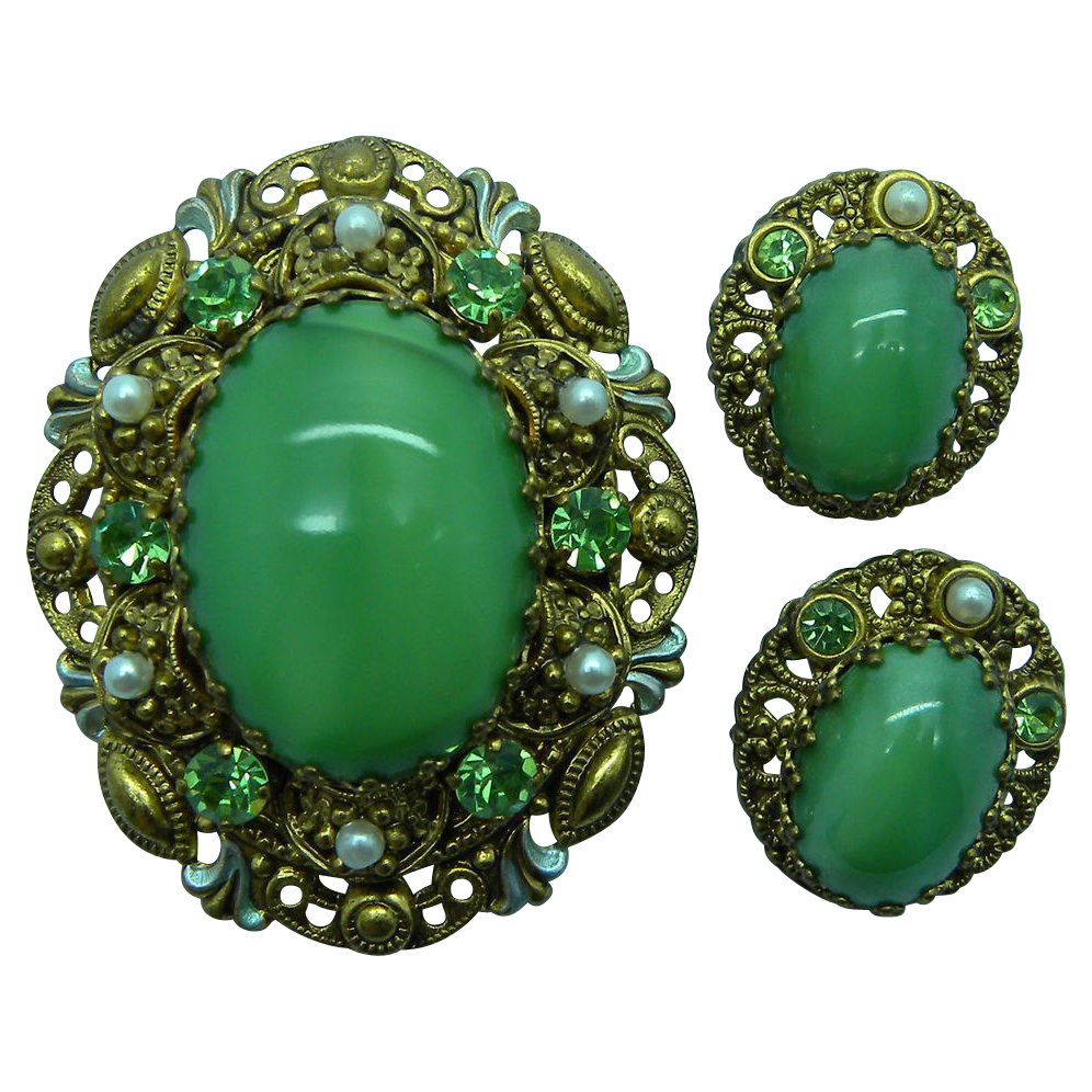 Western Germany Green Glass & Rhinestones Pin Brooch & Earrings Set Western Germany Green Glass & Rhinestones Pin Brooch & Earrings Set