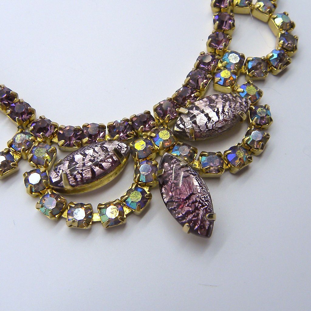 Sparkling Purple Rhinestone Choker & Bracelet Set Sparkling Purple Rhinestone Choker & Bracelet Set